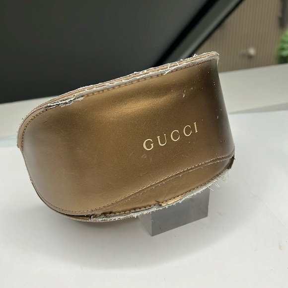 Gucci Large Aviator Sunglasses Case Clutch - Picture 2 of 9